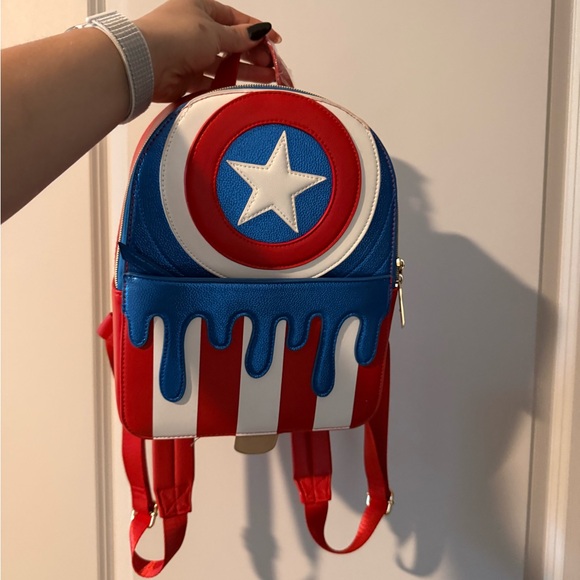 Captain America Stylish Backpack - Picture 1 of 2
